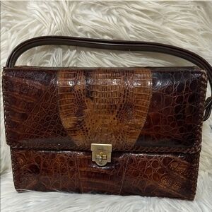 Etco Vintage Cocodile Emboss Hangbag